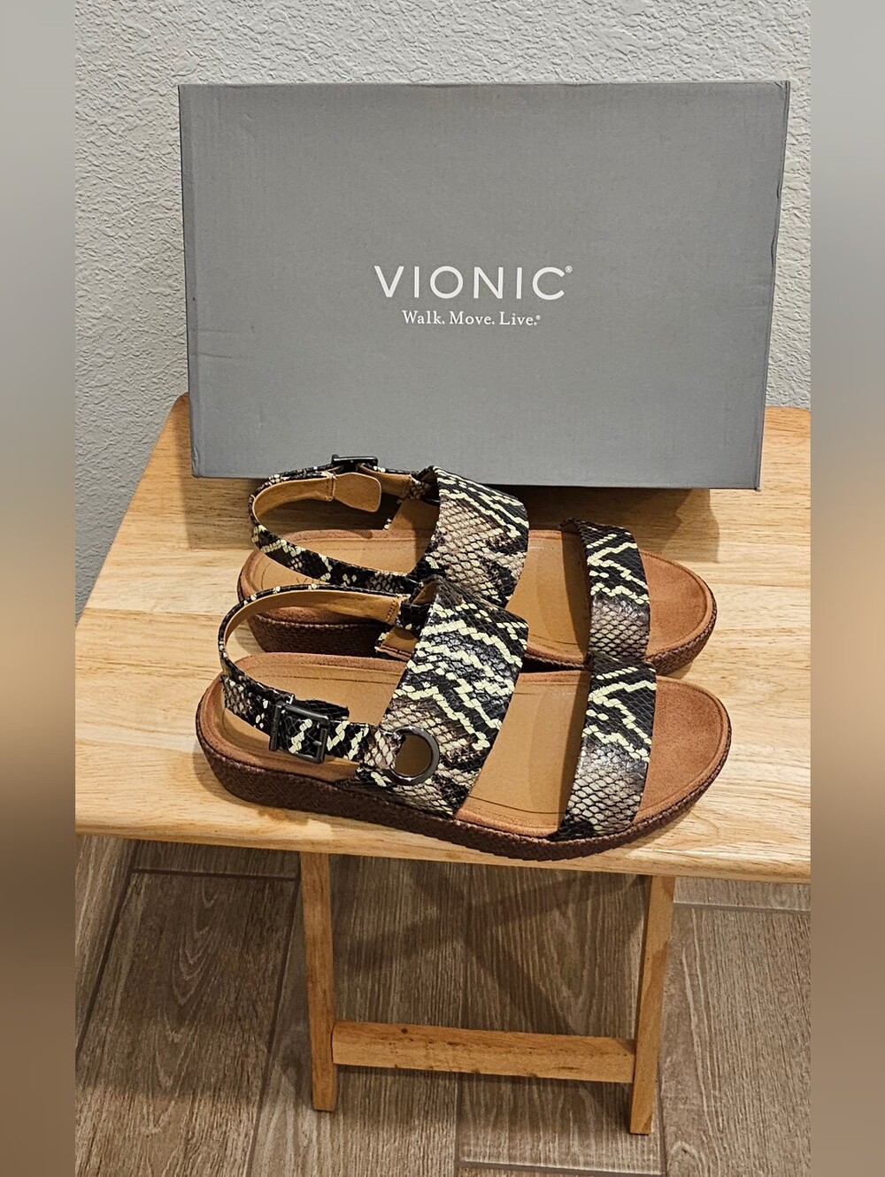 Vionic Women's Snakeskin Print Adjustable Strap Sandals in Black/Beige